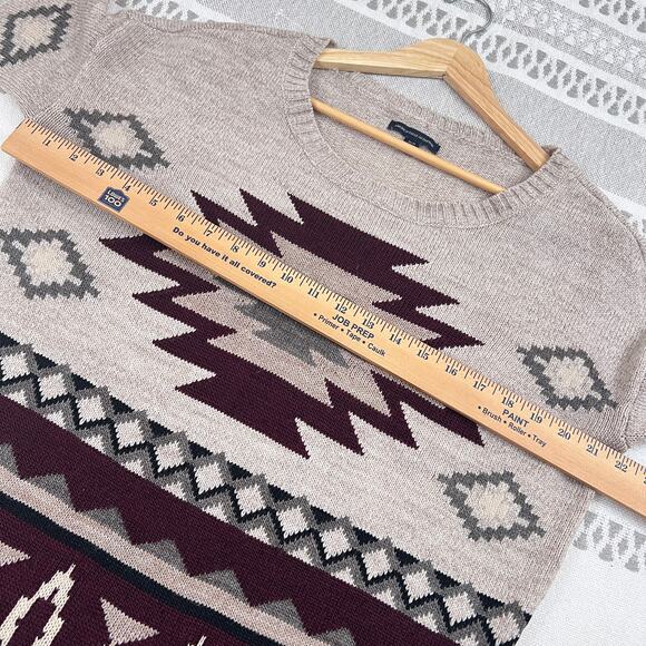 American Eagle Women's M Geometric Sweater Southwestern Pullover Crewneck Aztec - Picture 3 of 11